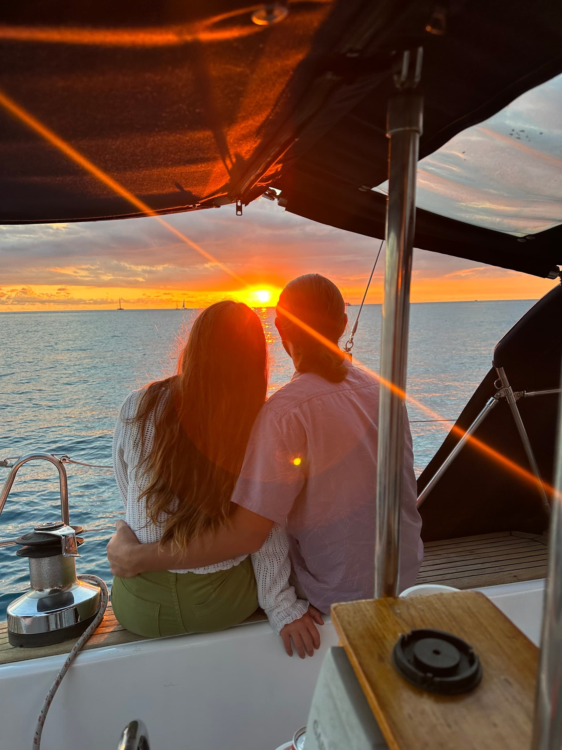 Waikiki Day & Sunset Sail For Couples