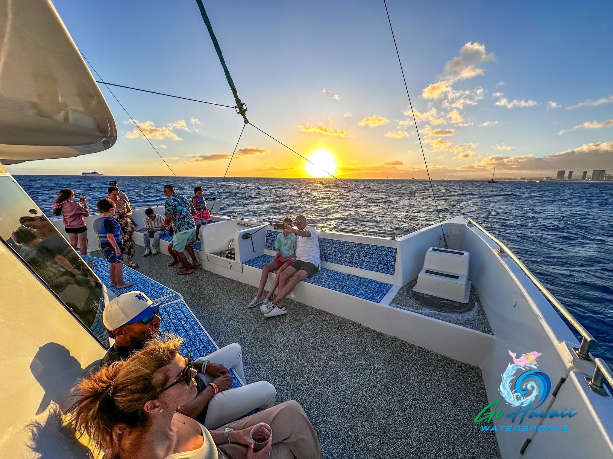 Waikiki Sunset Cruise
