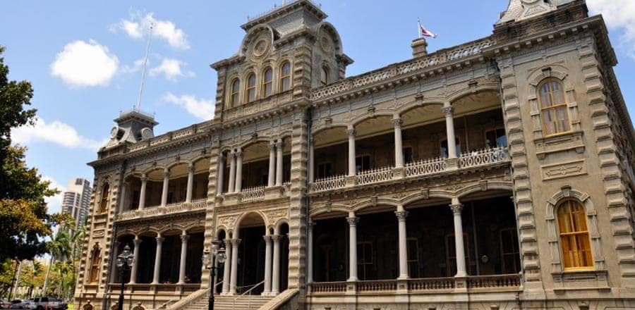 USS Arizona Memorial & Historic Honolulu from Waikiki - Without Lunch