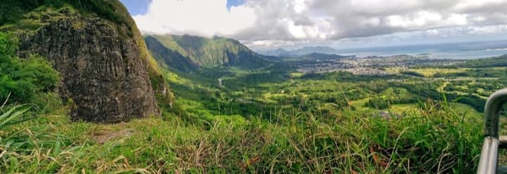 Oahu's Epic "China Mans Hat" & The Windward Island Experience