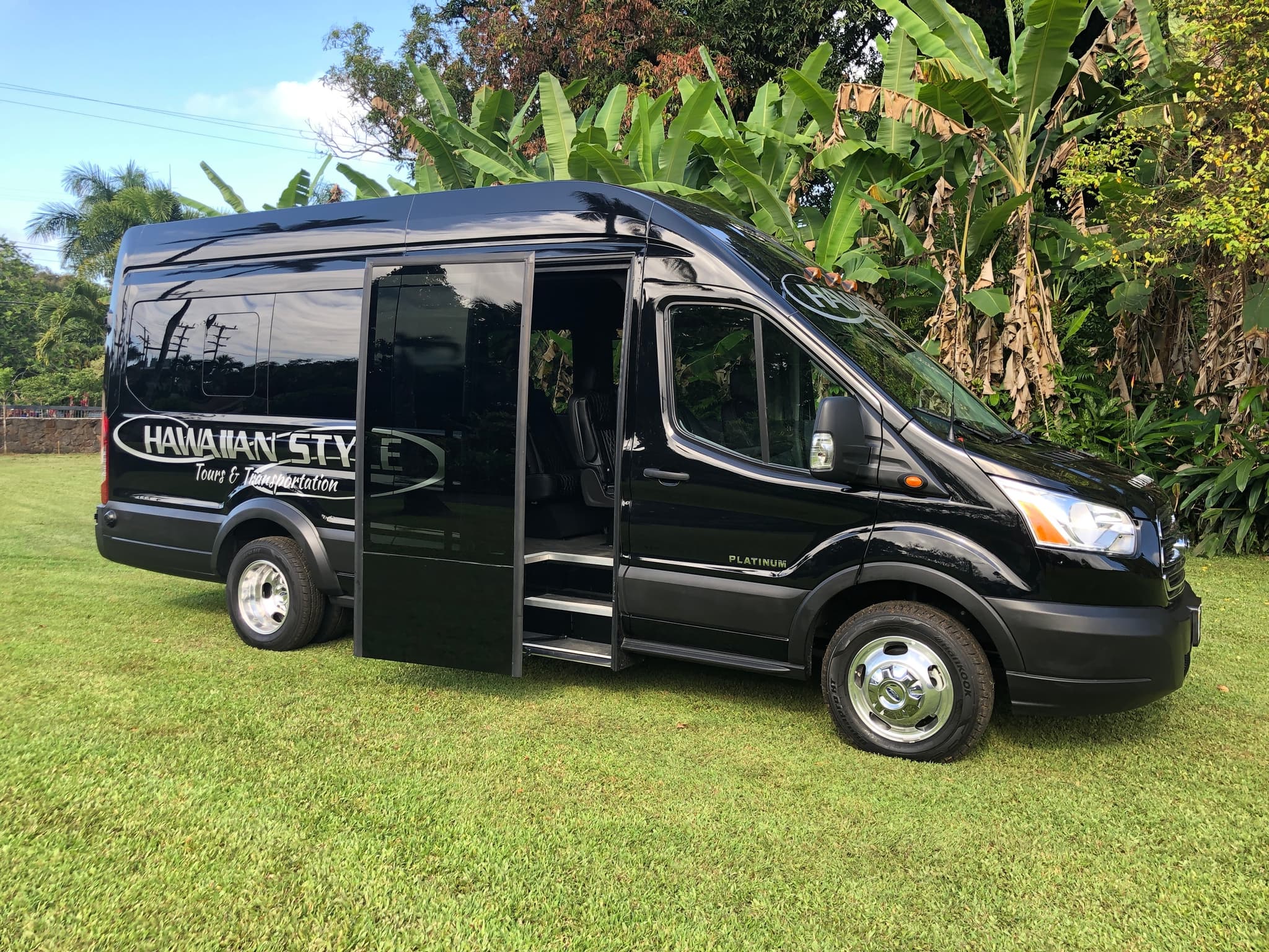 Luxury Full-Circle Road to Hana Tour - Private Platinum Minibus