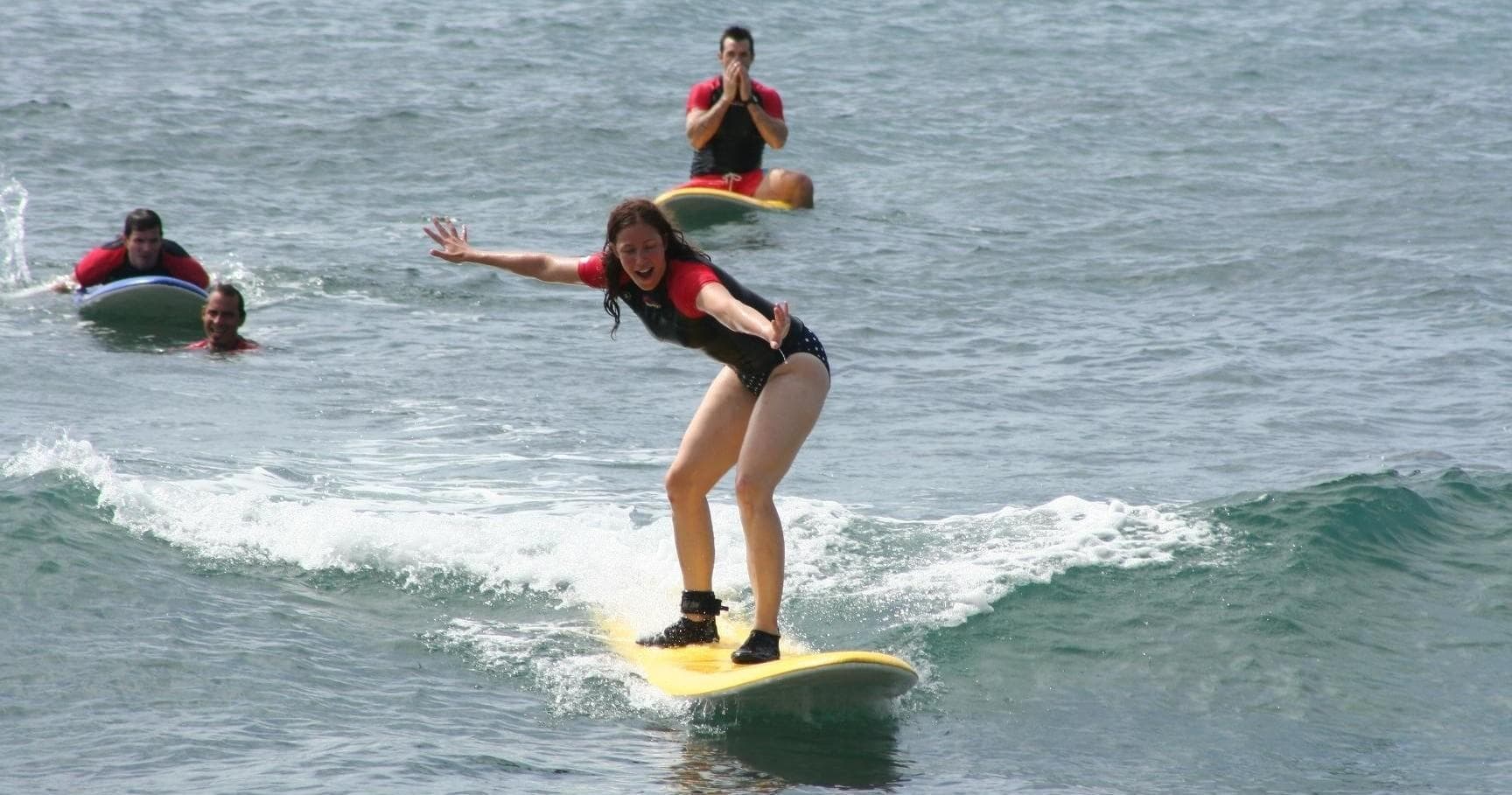 2-3 Person Semi-Private Surfing Lesson