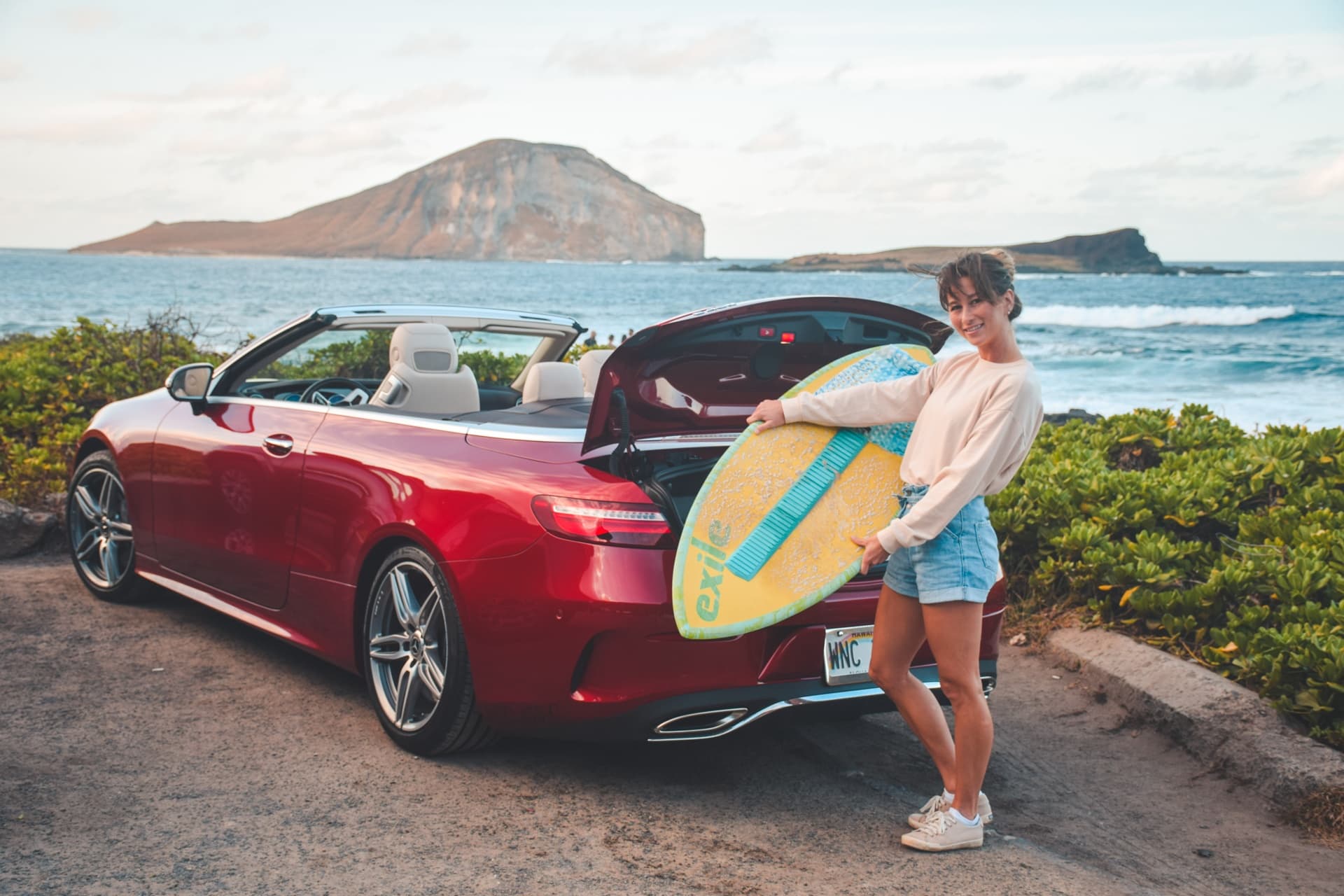 5 Hour Oahu South Shore Convertible Tour