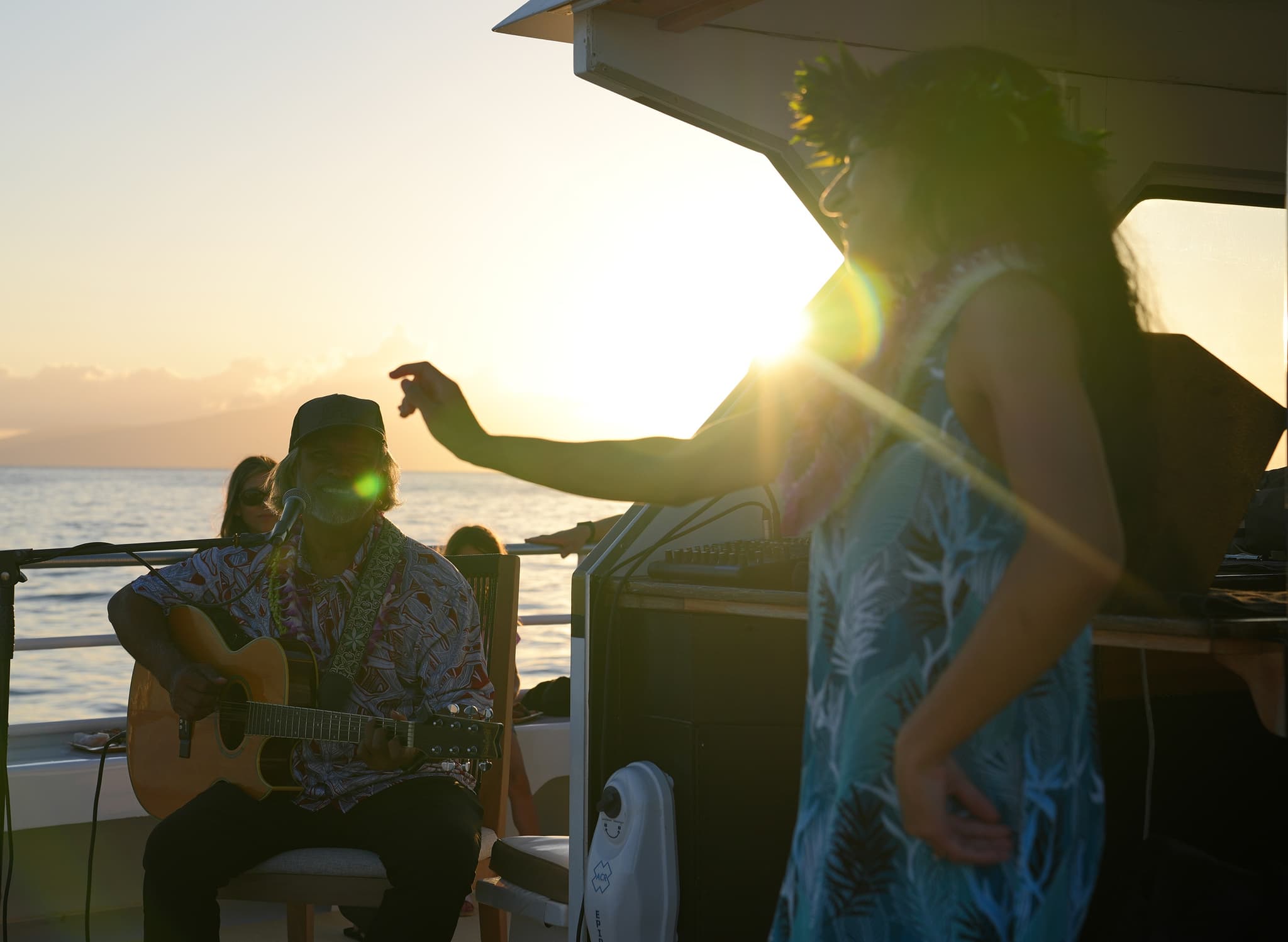 Pride of Maui: Maui Sunset Dinner Cruise - a Hawaiian Hula Experience