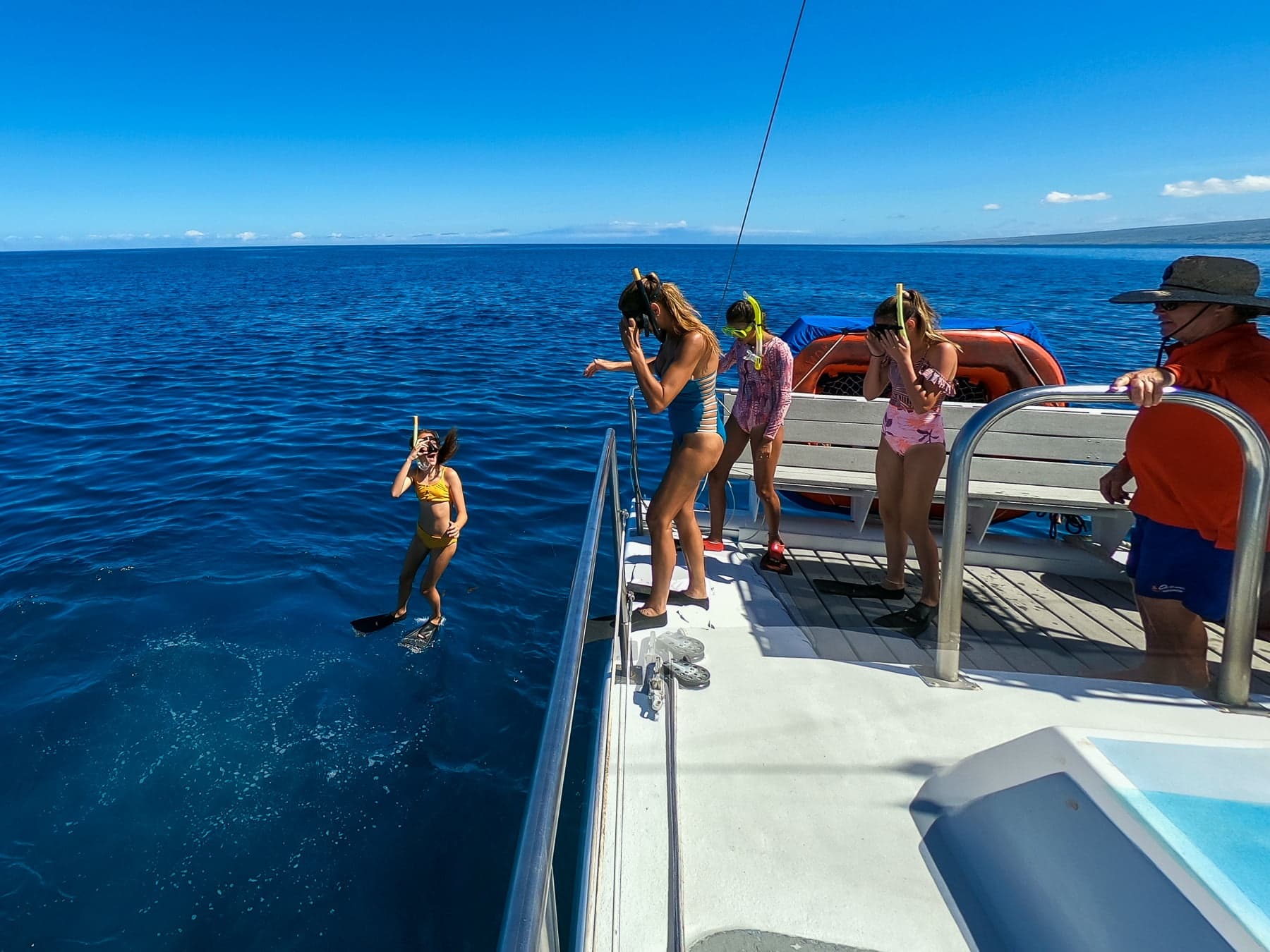 Snorkel Adventure departing Kawaihae Harbor