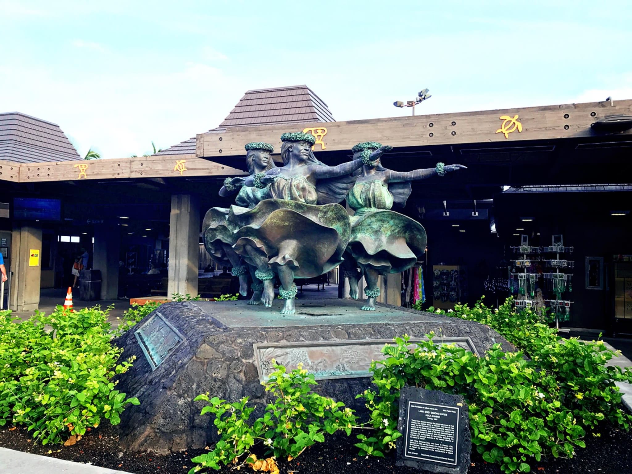 Charter Airport Transfer & Sightseeing