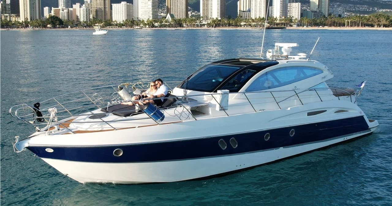 2 Hour Private Yacht Charter