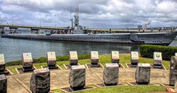 #1 Private Limousine Tour of Pearl Harbor- "The USS Arizona Memorial" & The "Mighty MO" The USS Missouri & More!