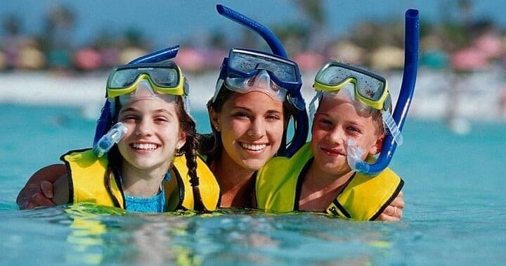 24 Hour Rental Snorkeling Gear [Mask, Snorkel, Fins]