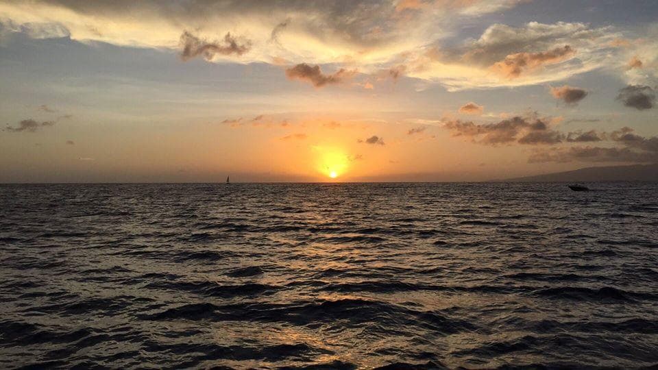 Honolulu Sunset Sail