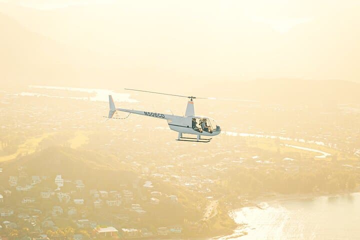 30 Minutes Shared Helicopter Tour in Honolulu