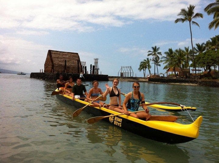 Wa’a (Hawaiian Outrigger Canoe) Rides