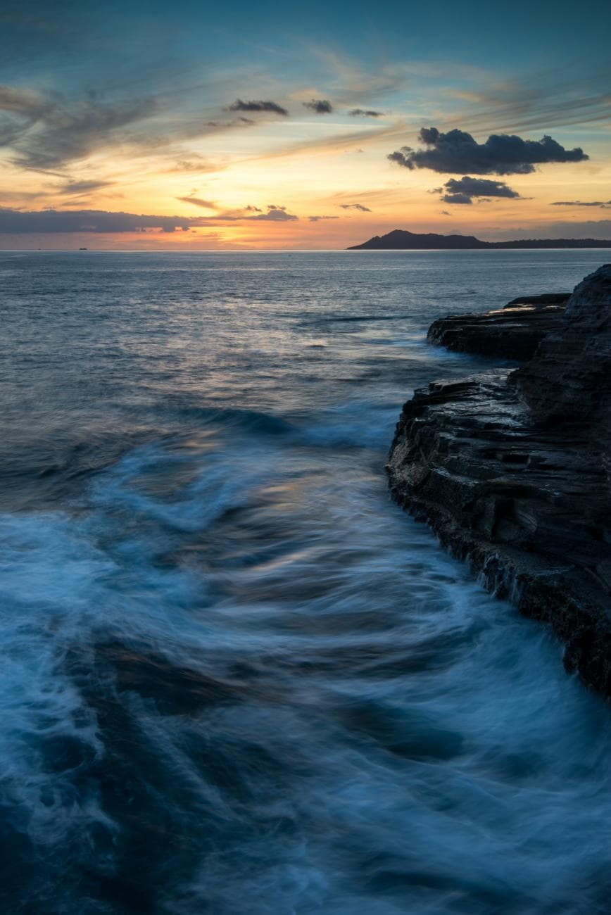 Honolulu Sea-Cliff Tour with Sunset