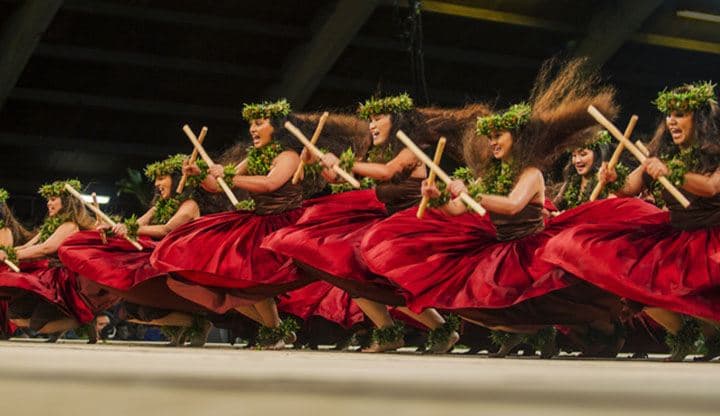 The wahine of Halau Hula Olana dance during the kahiko portion of the Merrie Monarch Festival competition 2016. (Photo: Star-Advertiser)