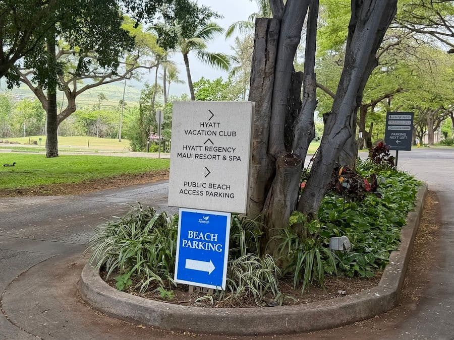 Hyatt Kaanapali public beach parking
