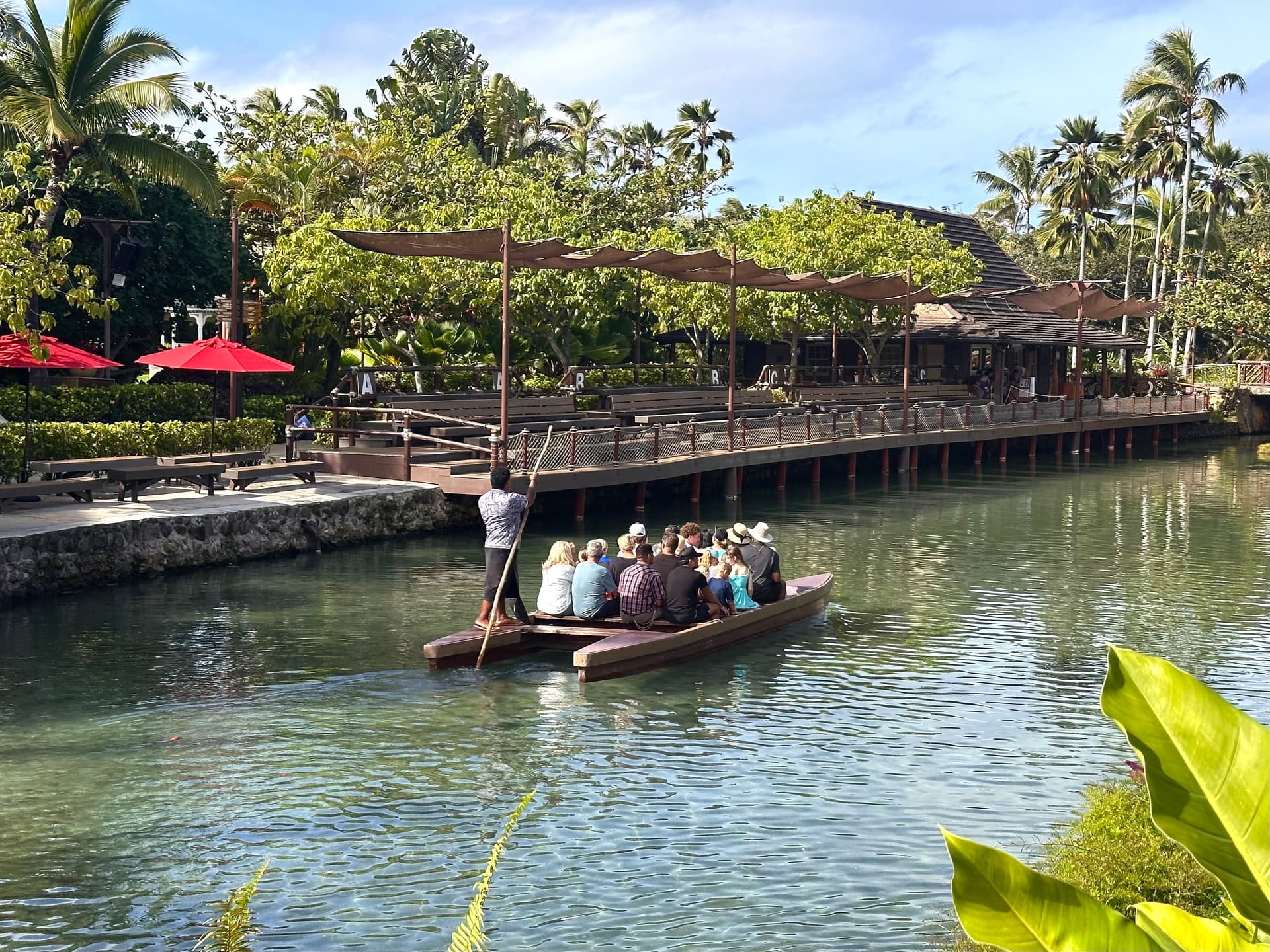 canoe tour through polynesian cultural center