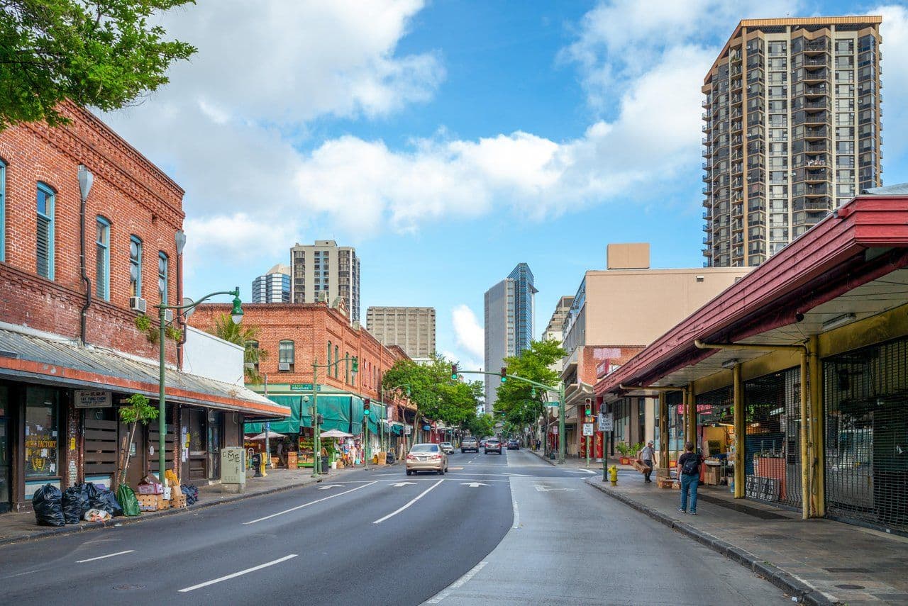 Chinatown Honolulu. Photo by Richie Chan (Shutterstock)