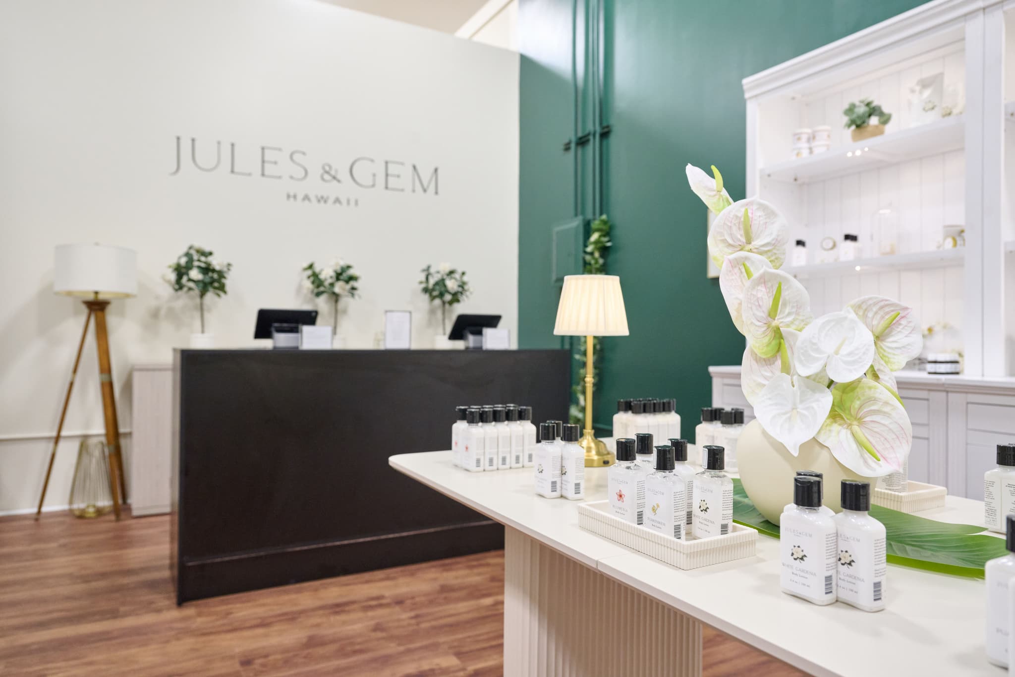 Courtesy of Jules & Gem Hawai'i.