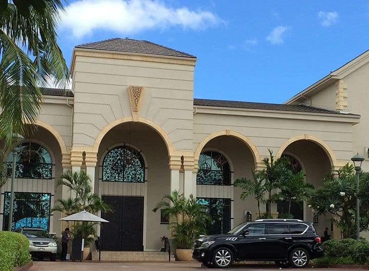 Photo courtesy of Napua Heen/ Hawaii.com.