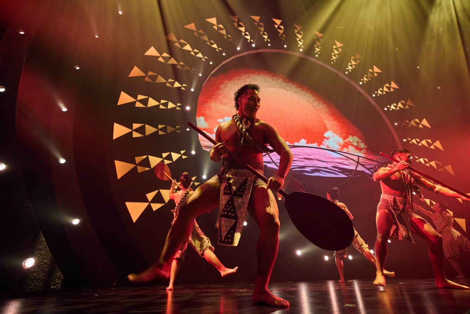 Cirque du Soleil ‘Auana – Waikiki’s Newest Must-See Attraction