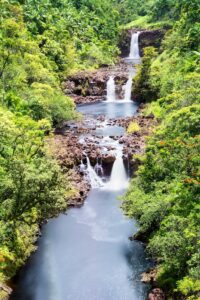 ‘Umauma Falls. Courtesy of Shutterstock.